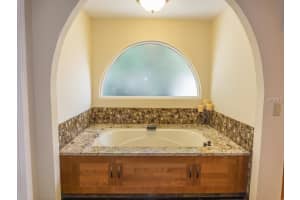 5607 Bay Side Dr, Orlando, FL 32819, Sold 06/12/17