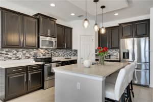 3208 Stonewyck St, Orlando, FL 32824, Sold 09/05/17