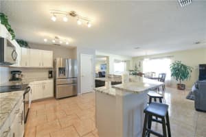 2059 Bearing Ln, Kissimmee, FL 34744, Sold 11/03/17