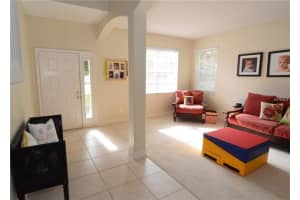 465 Suncrest Ct, Oviedo, FL 32765, Sold 06/30/17