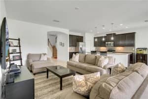 9914 Hartford Maroon Rd, Orlando, FL 32827, Sold 07/31/17