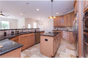 405 Macchi Ave, Oakland, FL 34787, Sold 06/29/17