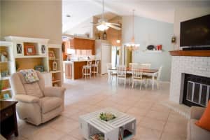 7204 Spring Villas Cir, Orlando, FL 32819, Sold 06/30/17
