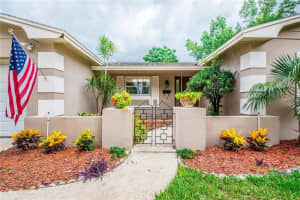 25 Carriage Hill Cir, Casselberry, FL 32707, Sold 08/04/17