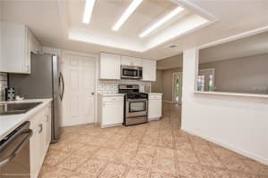 25 Carriage Hill Cir, Casselberry, FL 32707, Sold 08/04/17
