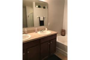 3205 Queen Alexandria Dr, Kissimmee, FL 34744, Sold 08/15/17