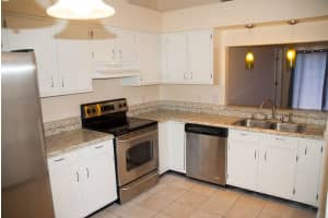 208 S Hampton Ct, Sanford, FL 32773, Sold 11/10/17