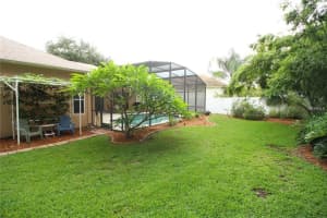 8215 Lake Crowell Cir, Orlando, FL 32836, Sold 09/22/17