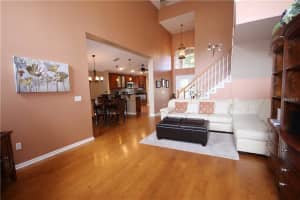 652 Samantha Ln, Lake Mary, FL 32746, Sold 07/28/17