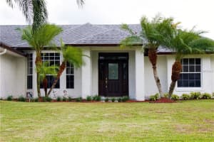 4112 Cannon Ct, Kissimmee, FL 34746, Sold 10/13/17