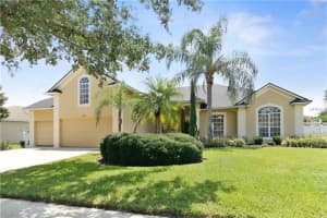 8102 Belshire Dr, Orlando, FL 32835, Sold 07/24/17