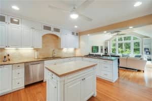 1816 S Mills Ave, Orlando, FL 32806, Sold 07/26/17
