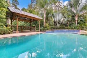 2342 Northumbria Dr, Sanford, FL 32771, Sold 10/16/17