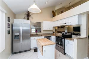889 Bright Meadow Dr, Lake Mary, FL 32746, Sold 09/29/17