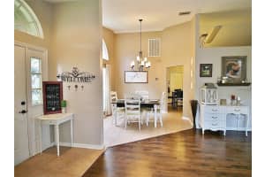 899 Lake Jackson Cir, Apopka, FL 32703, Sold 08/15/17