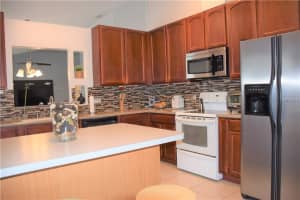 13003 Odyssey Lake Way, Orlando, FL 32826, Sold 09/18/17