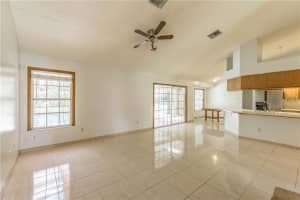 510 Cleo Ln, Deltona, FL 32738, Sold 08/31/17