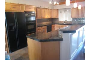 7364 Radiant Cir, Orlando, FL 32810, Sold 11/21/17