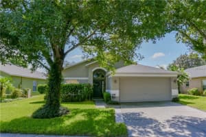 561 Lynn St, Oviedo, FL 32765, Sold 07/31/17
