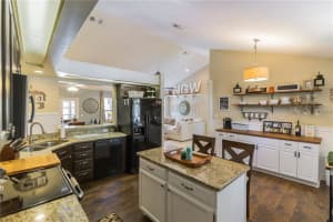 3015 Riviera Bay Ct, Oviedo, FL 32765, Sold 10/26/17