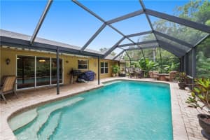 7 Torrey Pines Ct, Ormond Beach, FL 32174, Sold 09/29/17