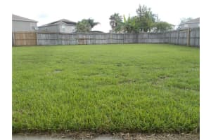 837 Crystal Bay Ln, Orlando, FL 32828, Sold 09/13/17