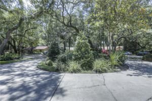 421 Whispering Oak Ln, Apopka, FL 32712, Sold 09/29/17