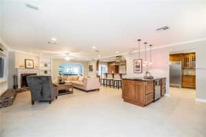 8935 Easterling Dr, Orlando, FL 32819, Sold 09/29/17