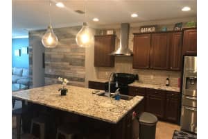 304 Old Alemany Pl, Oviedo, FL 32765, Sold 10/06/17