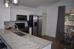 123 Holloway Ct, Sanford, FL 32771, Sold 10/30/17