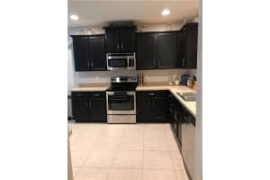 4831 Waters Gate Dr, Tavares, FL 32778, Sold 01/26/18