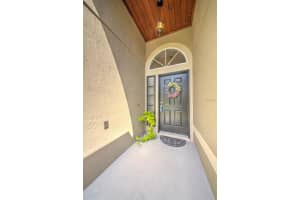 4231 Mendenwood Ln, Orlando, FL 32826, Sold 10/30/17