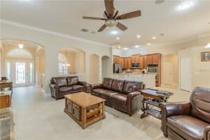 701 Comanche St, Oviedo, FL 32765, Sold 12/11/17