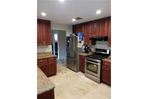 7026 Burnway Dr, Orlando, FL 32819, Sold 12/15/17