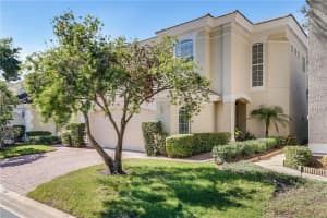 8411 Foxworth Cir, Orlando, FL 32819, Sold 12/08/17