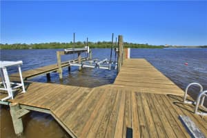 125 Cunningham Dr, New Smyrna Beach, FL 32168, Sold 11/15/17