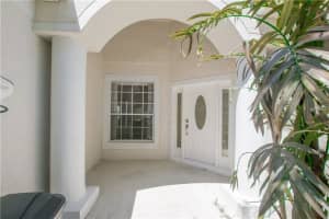 829 Cura Ct, Oakland, FL 34787, Sold 06/25/18