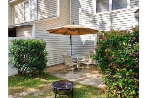 423 Green Spring Cir, Winter Springs, FL 32708, Sold 12/27/17