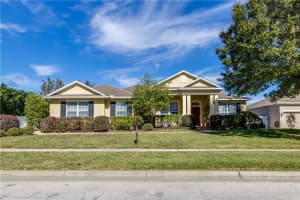 507 E Henschen Ave, Oakland, FL 34787, Sold 02/16/18