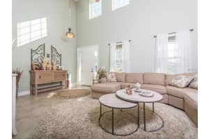 648 Lake Cove Pointe Cir, Winter Garden, FL 34787, Sold 01/29/18