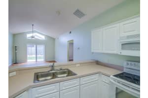 26 Parkview Heights Blvd, DeBary, FL 32713, Sold 01/22/18
