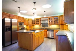 117 Pine Tree Dr, Ormond Beach, FL 32174, Sold 06/22/18