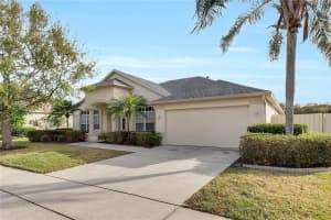 2215 Treymore Dr, Orlando, FL 32825, Sold 02/23/18