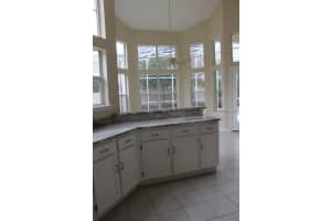 448 Wilmington Cir, Oviedo, FL 32765, Sold 04/20/18