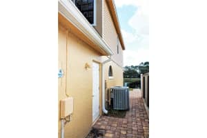 1009 45th St E, Bradenton, FL 34208, Sold 03/02/18