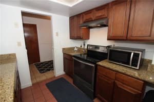 921 Van Dr, Auburndale, FL 33823, Sold 05/22/18