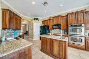 7293 Winding Lake Cir, Oviedo, FL 32765, Sold 04/12/18
