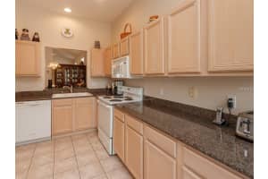 8403 Foxworth Cir, Orlando, FL 32819, Sold 04/25/18
