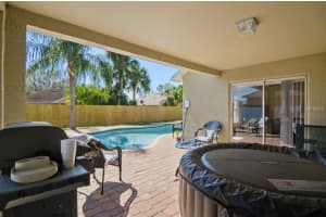 1022 Autumn Leaf Dr, Winter Garden, FL 34787, Sold 03/30/18