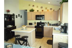 836 Riggs Cir, Davenport, FL 33897, Sold 04/06/18